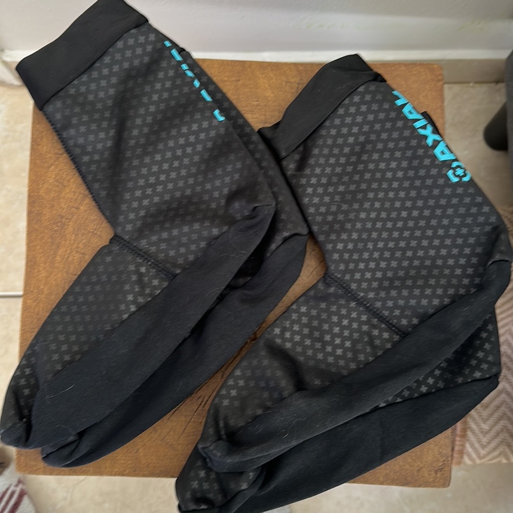 Brand New- 2 Pairs of Axial Boot Liners